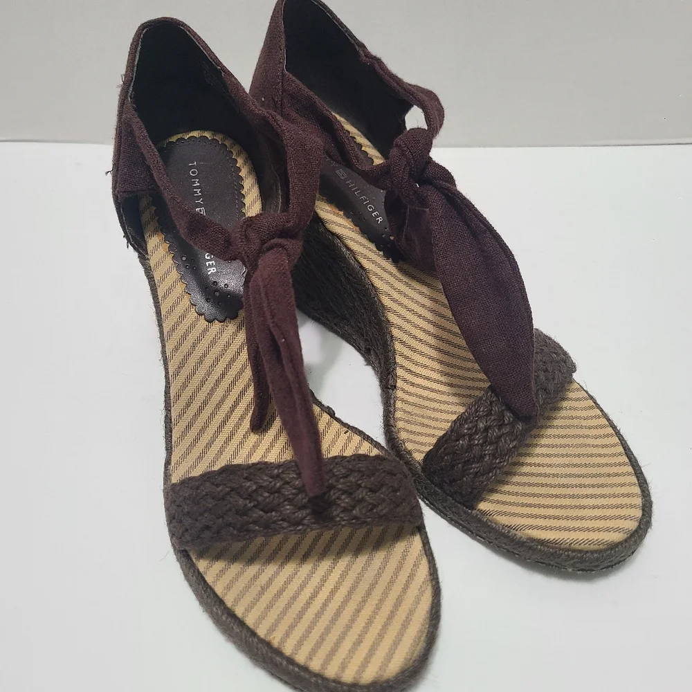 Tommy Hilfiger Open Toe Ankle Tie Wrap Brown  Wedge‎ Sandal Womens Size 11